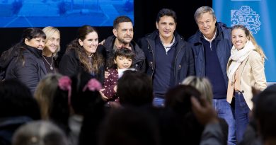 CASCALLARES, FABIANI Y MARINUCCI ENTREGARON 700 PASES MULTIMODALES DE TRANSPORTE