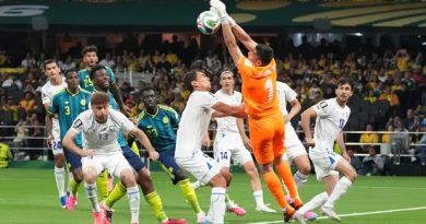 Uzbekistán escribe su nombre en la historia, pero Colombia se lleva los tres puntos en un debut de infarto