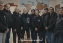LA SELECCIÓN ARGENTINA DONÓ UNA CAMISETA FIRMADA A LOS VETERANOS DE MALVINAS DE RÍO GRANDE LA SELECCIÓN ARGENTINA DONÓ UNA CAMISETA FIRMADA A LOS VETERANOS DE MALVINAS DE RÍO GRANDE