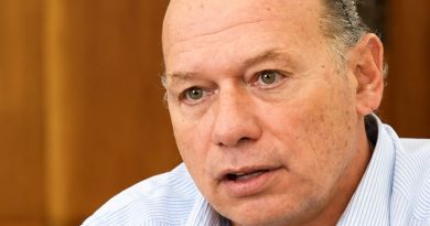 Berni: “Milei desmantela y endeuda la Argentina; nosotros tenemos que volver a ponerla de pie”