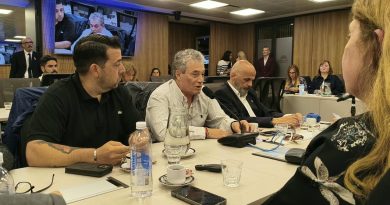 Remiseros en el Congreso: Alejandro Poli exigió a Uber y DiDi “pagar impuestos y registrar trabajadores”