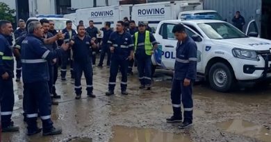 Trabajan 12 horas, les descuentan el gasoil y los echan por reclamar: La oscura trama de Rowing, Edesur y la UOCRA del Largarto Olmedo en Quilmes Trabajan 12 horas, les descuentan el gasoil y los echan por reclamar: La oscura trama de Rowing, Edesur y la UOCRA del Largarto Olmedo en Quilmes